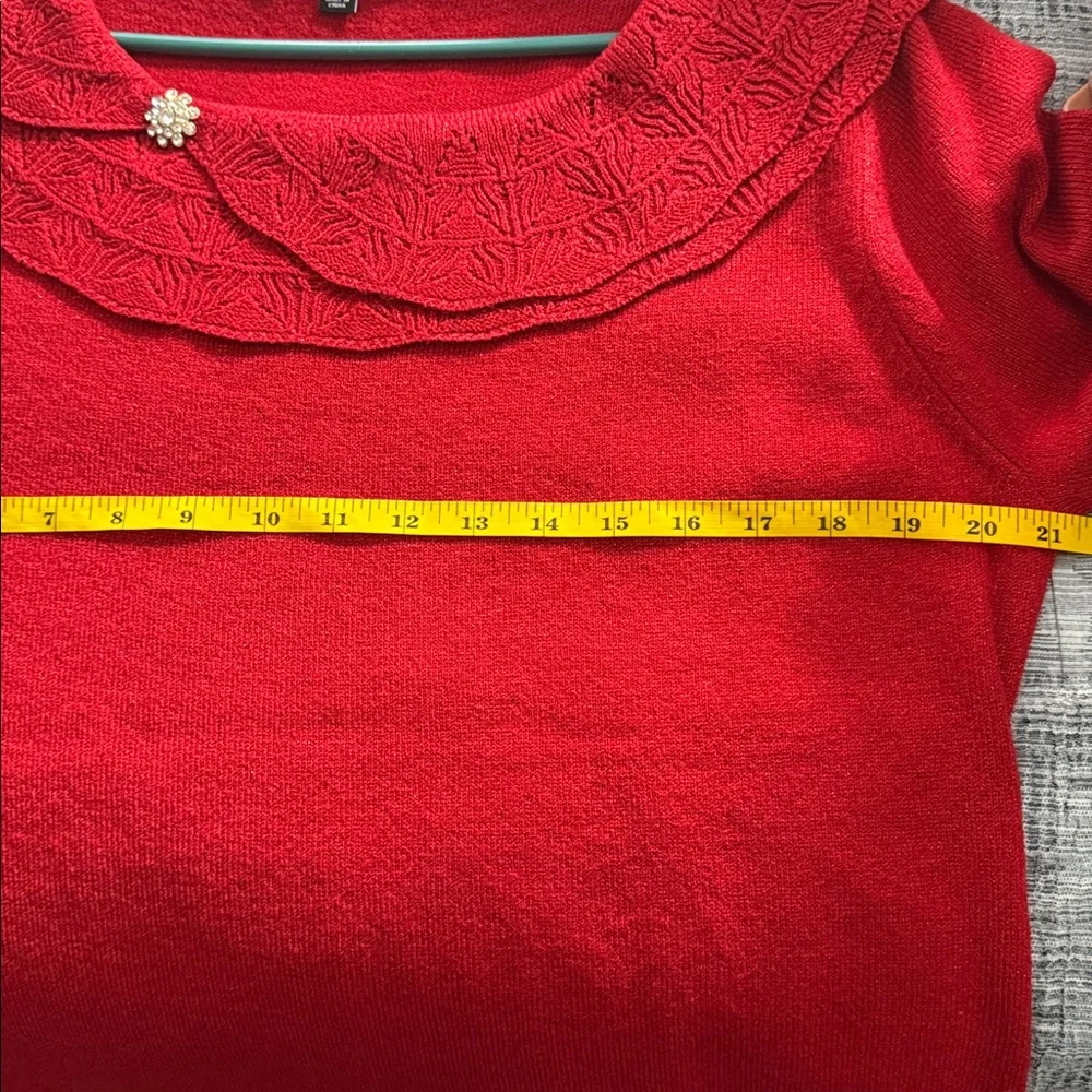 Briggs New York gorgeous red